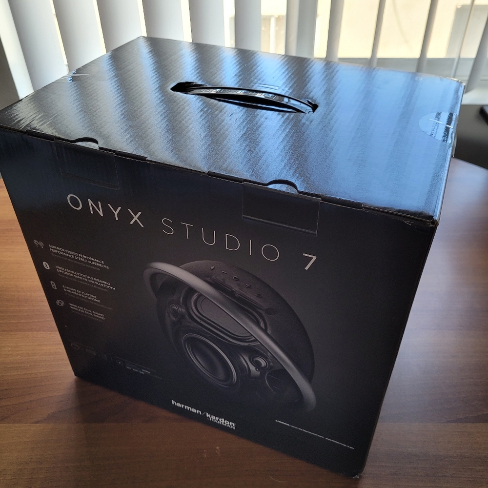 Harman kardon onyx studio 7 - Picture 3 of 4